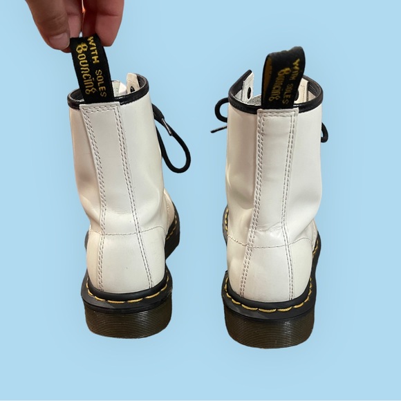 Dr. Marten’s 1460 Patent Leather Lace Up Boots - Picture 5 of 12